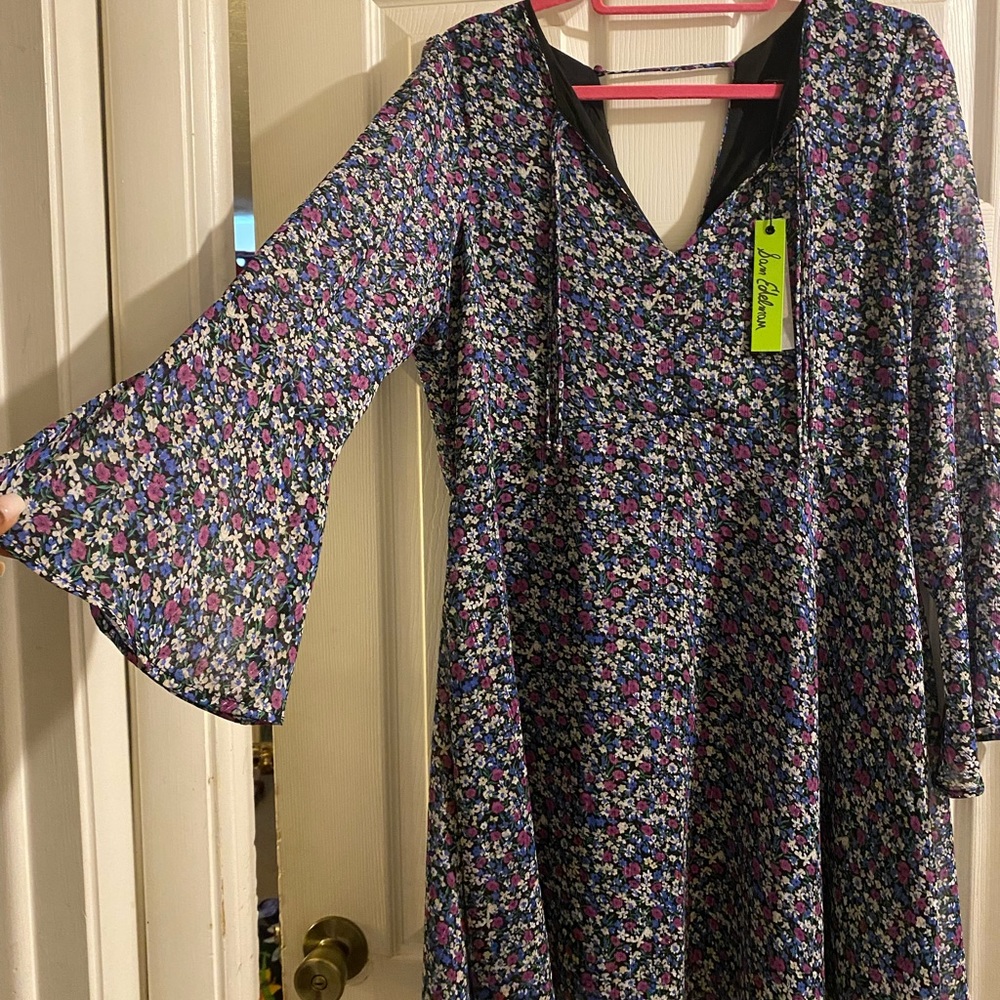 Sam Edelman A Line Bell Sleeve. Pink Multi floral